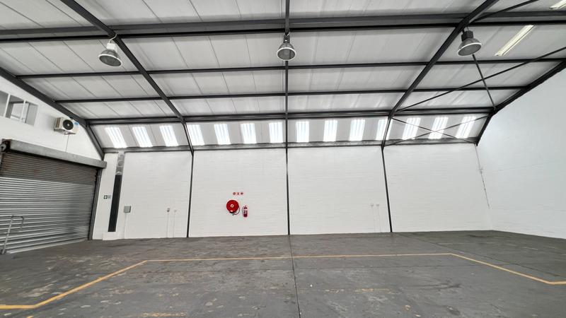 To Let commercial Property for Rent in Montague Gardens Western Cape